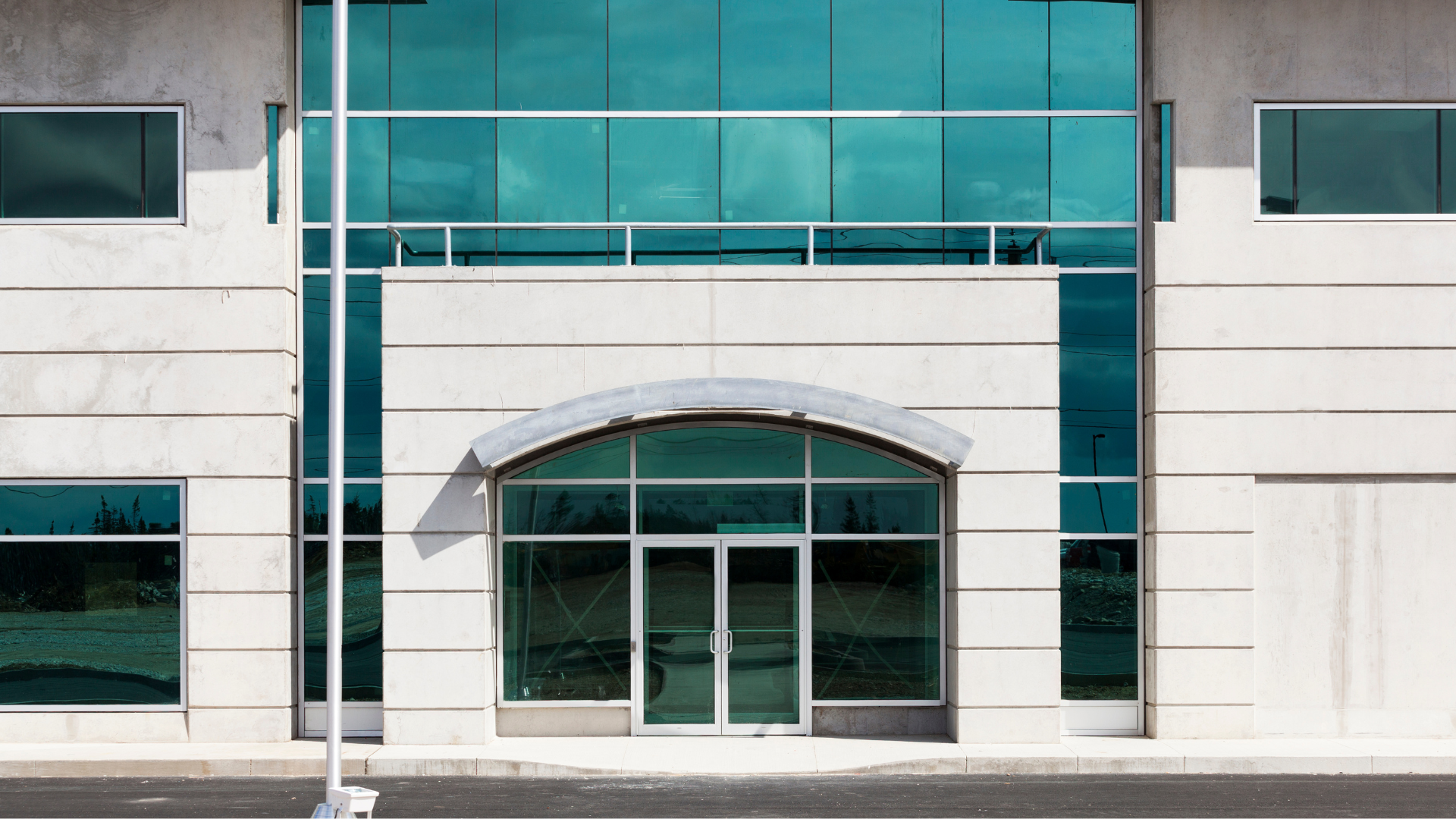Storefront & Entrance Systems 
